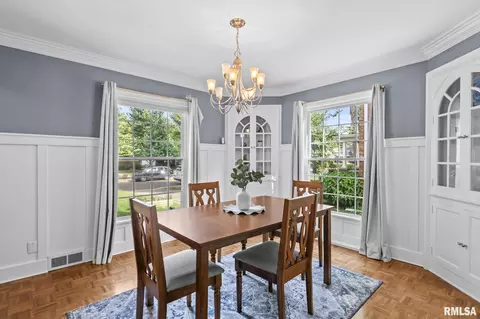 Dining - 1417 S Douglas Ave, Springfield, IL 62704 photo 1 of 3