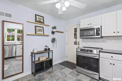 Other - 1417 S Douglas Ave, Springfield, IL 62704 photo 5 of 13