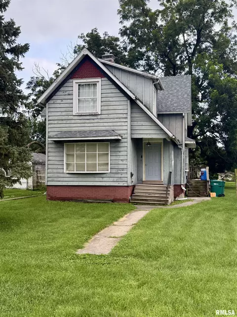 1040 E Berrien St, Galesburg, IL 61401