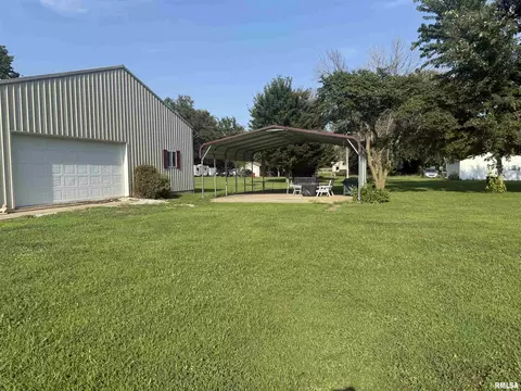Exterior - 217 W Main St, Ursa, IL 62376 photo 1 of 1