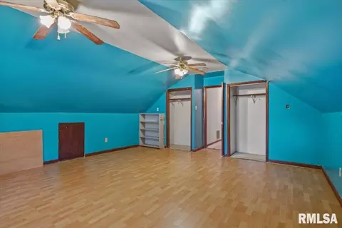 Bedroom - 1609 S 4th St, Springfield, IL 62703 photo 9 of 11