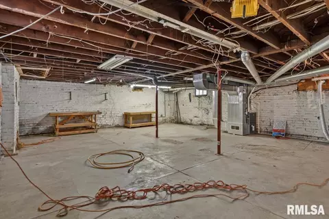 Other - 1609 S 4th St, Springfield, IL 62703 photo 6 of 10