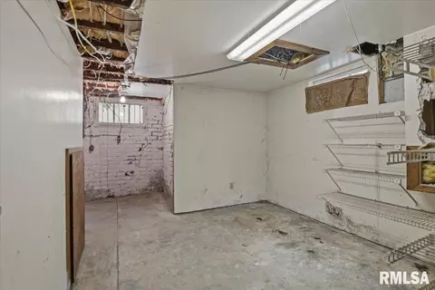 Other - 1609 S 4th St, Springfield, IL 62703 photo 9 of 10