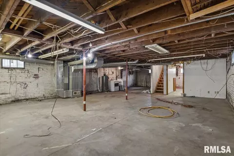 Other - 1609 S 4th St, Springfield, IL 62703 photo 7 of 10