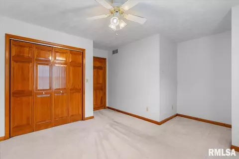 Bedroom - 2201 Checkerberry Ln, Springfield, IL 62711 photo 8 of 8