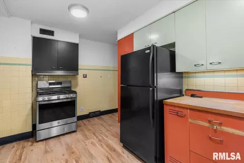 1101 N Walnut St, Springfield, IL 62702 photo 15