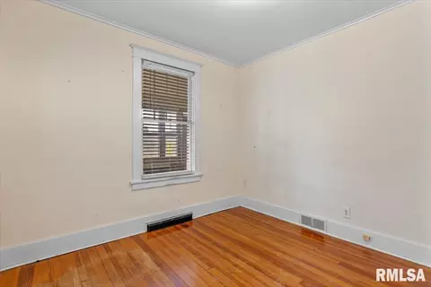 1101 N Walnut St, Springfield, IL 62702 photo 16