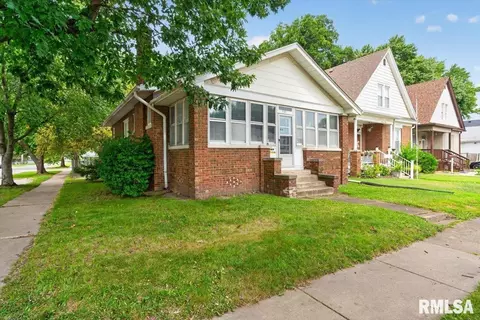 1101 N Walnut St, Springfield, IL 62702 photo 2
