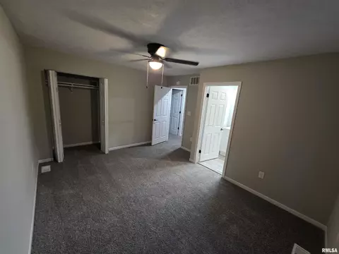Bedroom - 3357 S 3rd St, Springfield, IL 62703 photo 3 of 3