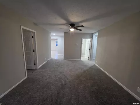 Living - 3357 S 3rd St, Springfield, IL 62703 photo 3 of 3