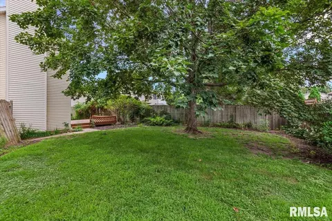 Exterior - 4517 Santa Clara Dr, Springfield, IL 62711 photo 4 of 9