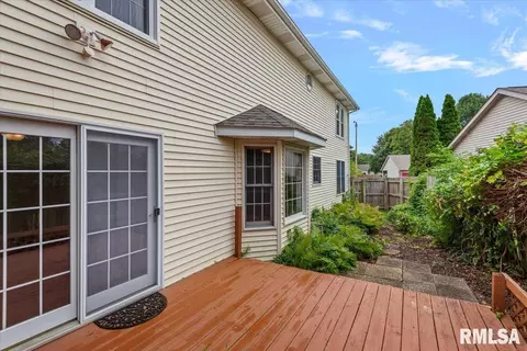 Exterior - 4517 Santa Clara Dr, Springfield, IL 62711 photo 6 of 9