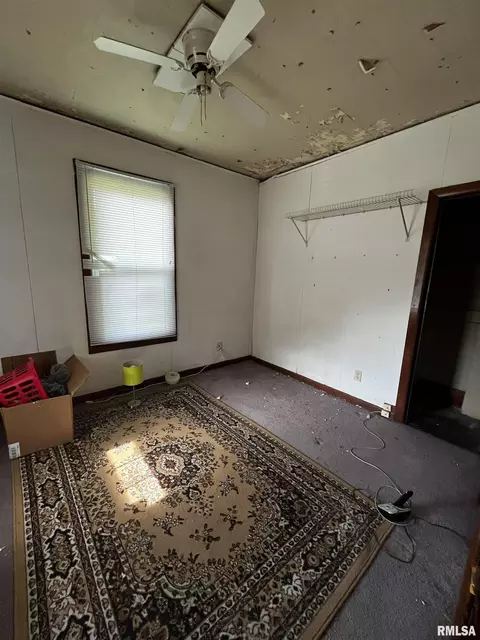 Bedroom - 2824 S 16th St, Springfield, IL 62703 photo 1 of 8