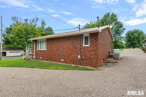 Exterior - 220 N Koke Mill Rd, Springfield, IL 62711 photo 8 of 8