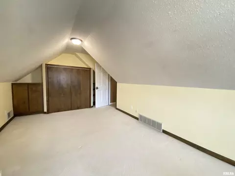 Bedroom - 106 White Pine Dr, Springfield, IL 62707 photo 8 of 8