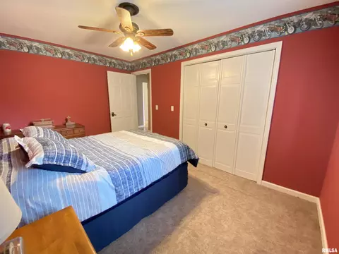 Bedroom - 106 White Pine Dr, Springfield, IL 62707 photo 4 of 8