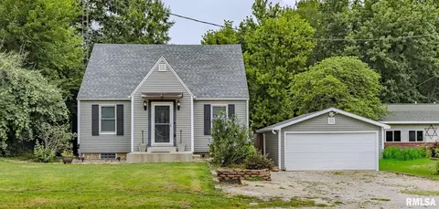 11045 Buckhart Rd, Mechanicsburg, IL 62545