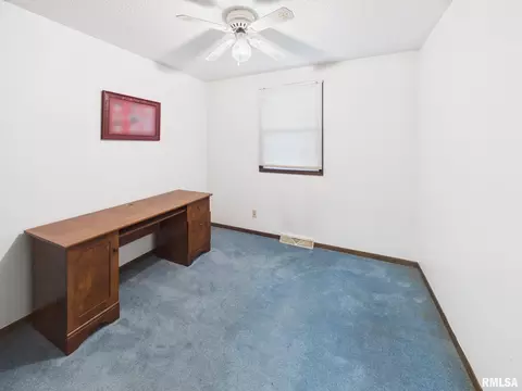 Bedroom - 3029 Selkirk Rd, Springfield, IL 62702 photo 6 of 6