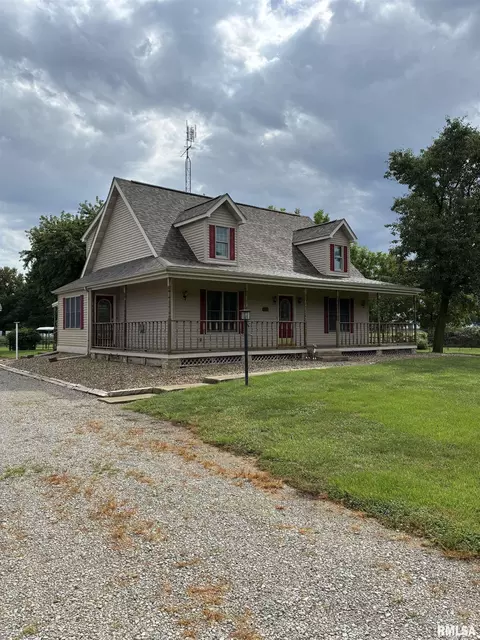 1250 State Route 29 St, Taylorville, IL 62568