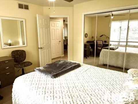 Bedroom - 4528 Barrington Dr, Springfield, IL 62711 photo 5 of 5