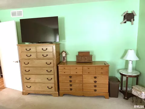 Bedroom - 4528 Barrington Dr, Springfield, IL 62711 photo 3 of 5