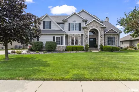 Exterior - 2721 Dickens Dr, Springfield, IL 62711 photo 2 of 13