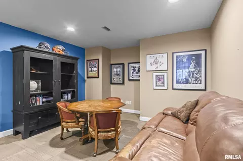 Other - 2721 Dickens Dr, Springfield, IL 62711 photo 14 of 17
