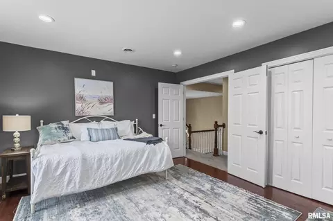 Bedroom - 2721 Dickens Dr, Springfield, IL 62711 photo 3 of 13