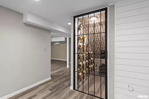 Entry Way - 940 Williams Blvd, Springfield, IL 62704 photo 6 of 6