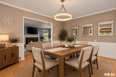 Dining - 940 Williams Blvd, Springfield, IL 62704 photo 2 of 2
