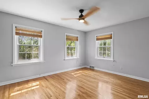 Bedroom - 940 Williams Blvd, Springfield, IL 62704 photo 3 of 13