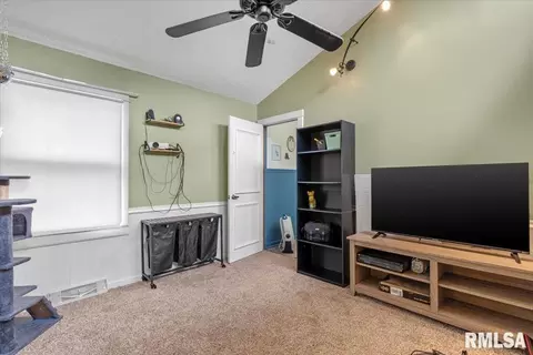 Other - 1709 S College St, Springfield, IL 62704 photo 7 of 10