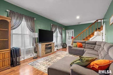 Living - 1709 S College St, Springfield, IL 62704 photo 1 of 2
