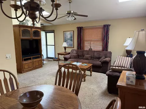 Living - 108 Astoria Rd, Springfield, IL 62704 photo 4 of 4
