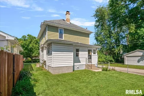 Exterior - 2620 S 9th St, Springfield, IL 62703 photo 10 of 10