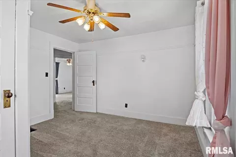 Bedroom - 2620 S 9th St, Springfield, IL 62703 photo 3 of 7