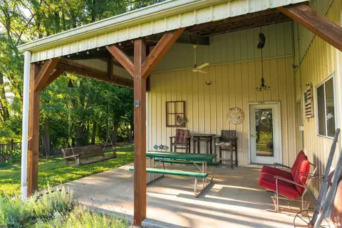 Exterior - 1885 Central Point Rd, Cantrall, IL 62625 photo 8 of 22