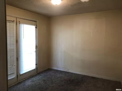 Bedroom - 2004 N 22nd St, Springfield, IL 62702 photo 1 of 2