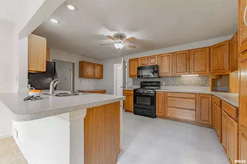 Kitchen - 603 W Jackson St, Athens, IL 62613 photo 1 of 1