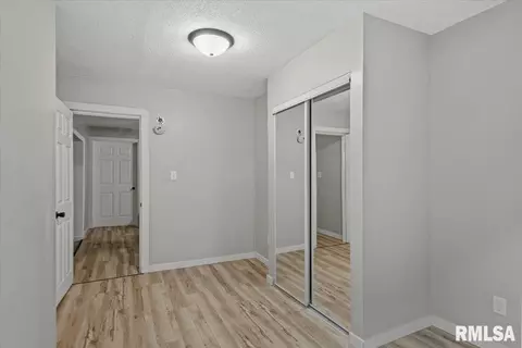 Other - 2004 S Pasfield St, Springfield, IL 62704 photo 8 of 11