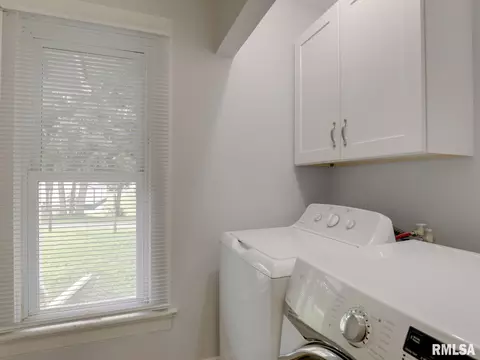 Other - 210 E High St, Kinderhook, IL 62345 photo 3 of 5