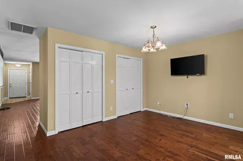 Other - 3013 Cameron Dr, Springfield, IL 62704 photo 3 of 5