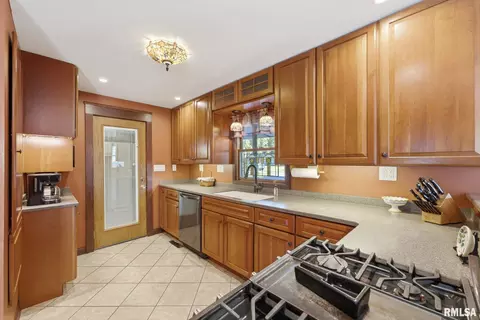 Kitchen - 1404 12th Ave, Viola, IL 61486 photo 1 of 3