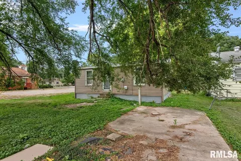 Exterior - 1124 N Daniel Ave, Springfield, IL 62702 photo 5 of 5