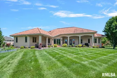 Exterior - 5405 Reserve Blvd, Springfield, IL 62711 photo 6 of 14