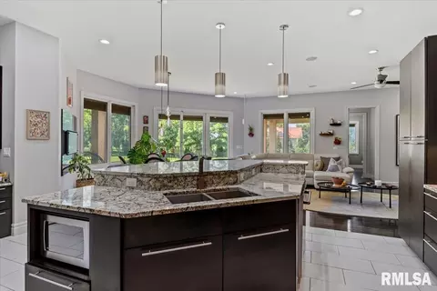 Kitchen - 5405 Reserve Blvd, Springfield, IL 62711 photo 7 of 7