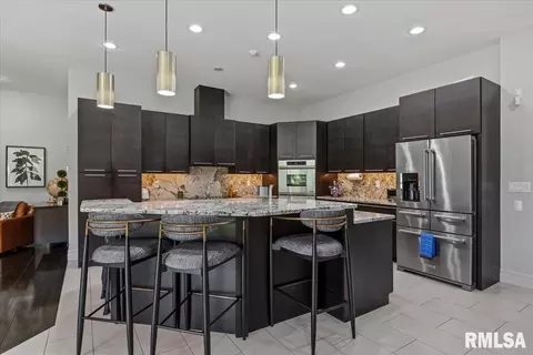 Kitchen - 5405 Reserve Blvd, Springfield, IL 62711 photo 3 of 7