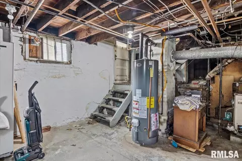 Other - 815 S Douglas Ave, Springfield, IL 62704 photo 12 of 13