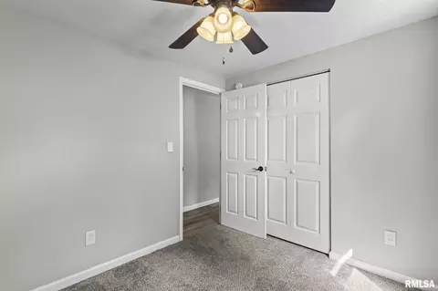 Bedroom - 2617 Kent Dr, Springfield, IL 62703 photo 5 of 8