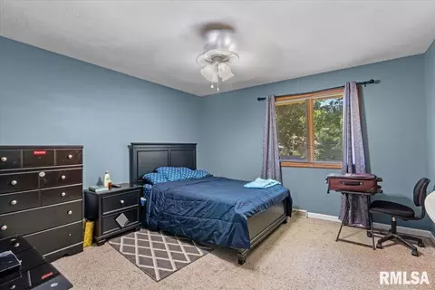 Bedroom - 1808 Hunter Ridge Dr, Springfield, IL 62704 photo 1 of 6